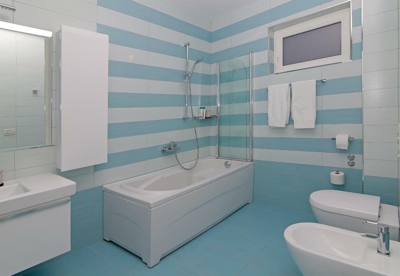 Abelia, Two Terraces, Hot Tub, Free Parking Apartment Dubrovnik Exterior photo