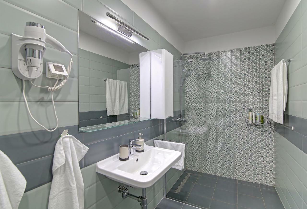 Abelia, Two Terraces, Hot Tub, Free Parking Apartment Dubrovnik Exterior photo